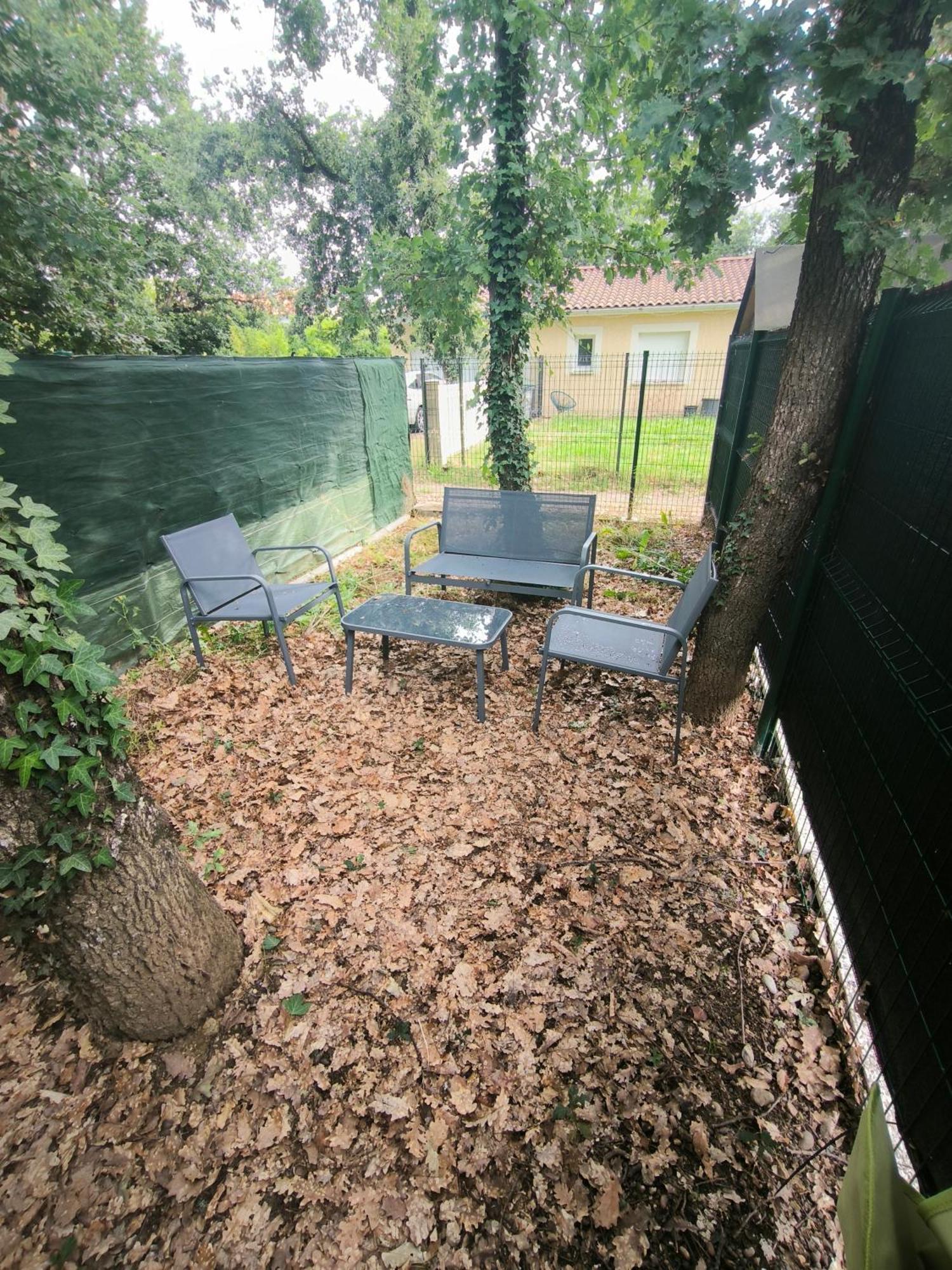 Maisonnette Avec Jardin Colomiers Eksteriør bilde